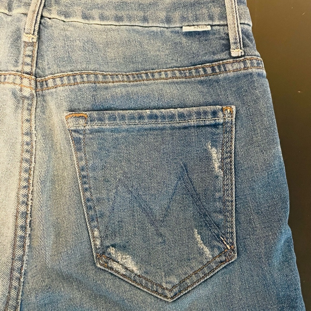 MOTHER Jeans High Waisted Looker Crop Size 27